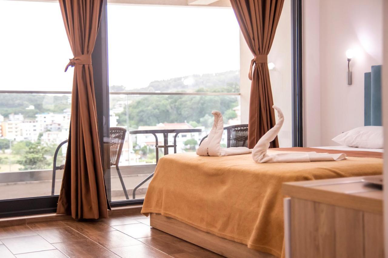 Hotel Lajka Luxury Ulcinj Exterior foto