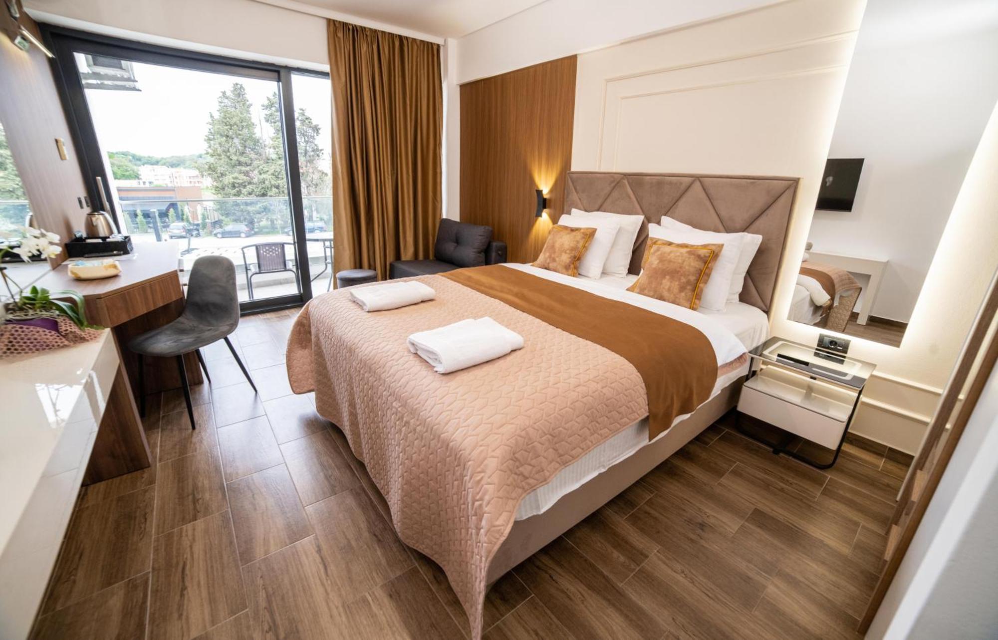 Hotel Lajka Luxury Ulcinj Exterior foto